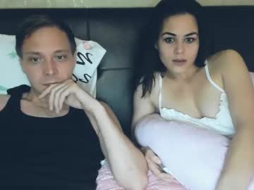 couple Live Porn On Cam with creamshow