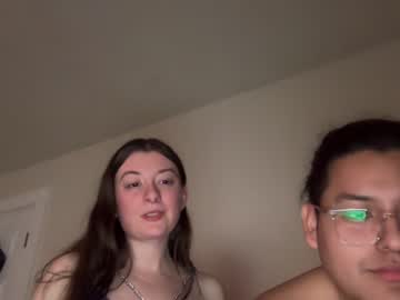 couple Live Porn On Cam with stella_and_trey