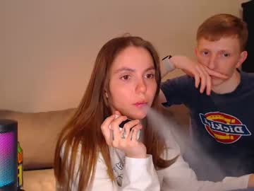 couple Live Porn On Cam with julsweet
