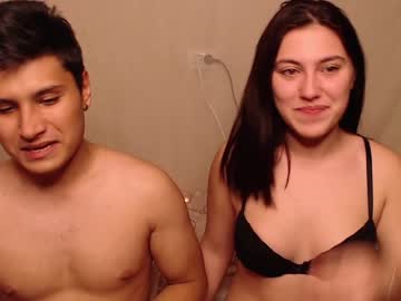 couple Live Porn On Cam with littlemaryxs