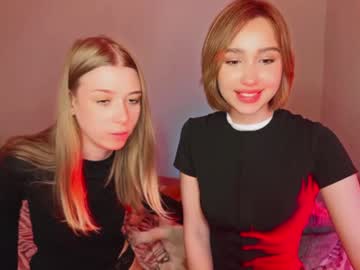 couple Live Porn On Cam with cherrycherryladies