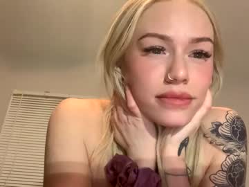 couple Live Porn On Cam with cherryivyx