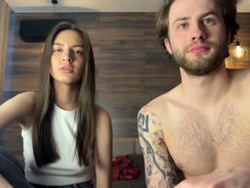 couple Live Porn On Cam with milanasugar