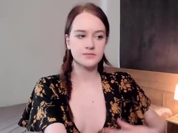 girl Live Porn On Cam with beatrixdurow