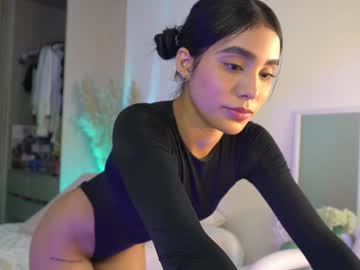 girl Live Porn On Cam with veroniqe_lounge