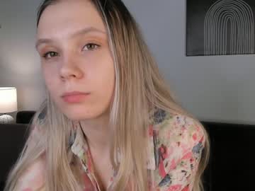 girl Live Porn On Cam with elenebisbee