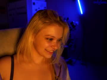 girl Live Porn On Cam with sexyalice1997