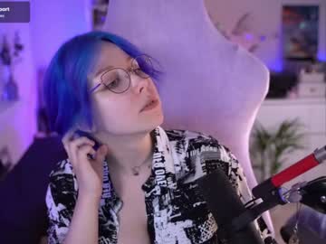 girl Live Porn On Cam with blue_mooncat