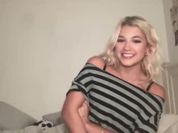 girl Live Porn On Cam with babymorgann