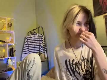 couple Live Porn On Cam with veryraretwins