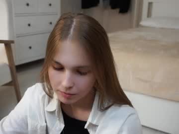 girl Live Porn On Cam with hildgaillard