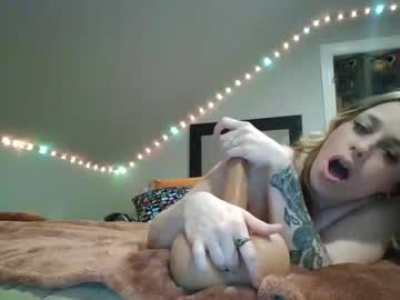 girl Live Porn On Cam with mavismable
