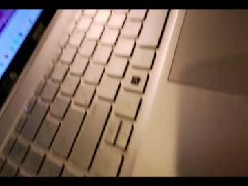 couple Live Porn On Cam with emberxtony