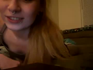girl Live Porn On Cam with klevans23