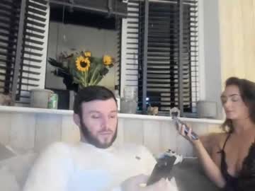 couple Live Porn On Cam with jennanjake_uk