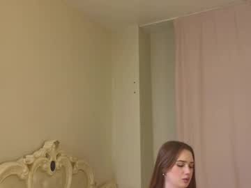 girl Live Porn On Cam with ashleybaile