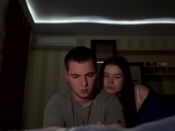couple Live Porn On Cam with sexyouple