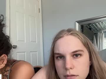girl Live Porn On Cam with baddyalex