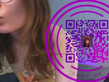 girl Live Porn On Cam with meltymona