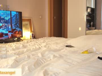 girl Live Porn On Cam with alitaangel_