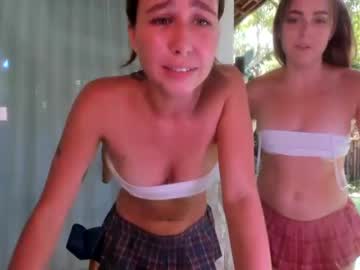 girl Live Porn On Cam with princess_kalli