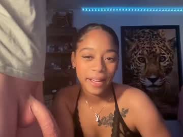 couple Live Porn On Cam with lunaa_11