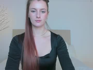 girl Live Porn On Cam with blush_flower