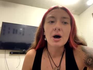 girl Live Porn On Cam with daisydoll888