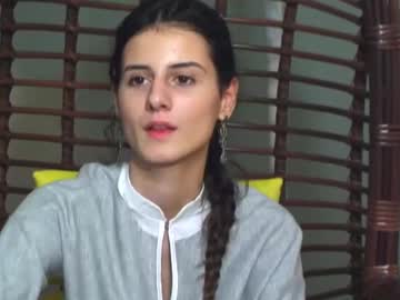 girl Live Porn On Cam with apoppie