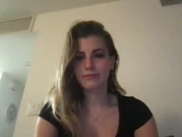 girl Live Porn On Cam with naomibabyboo