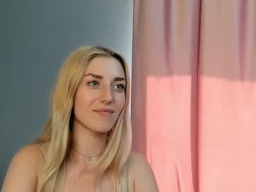 girl Live Porn On Cam with lynngarney