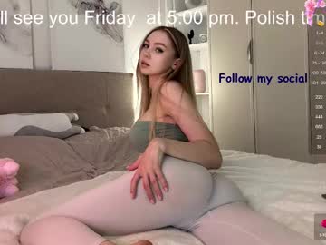 girl Live Porn On Cam with avroramy