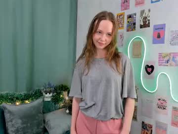 girl Live Porn On Cam with blondyhayes