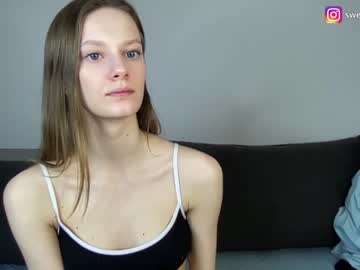 couple Live Porn On Cam with lusy_and_elza_fantasy