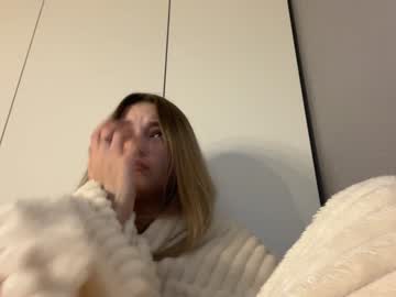 girl Live Porn On Cam with norakiso