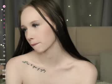 girl Live Porn On Cam with erlinedarlington