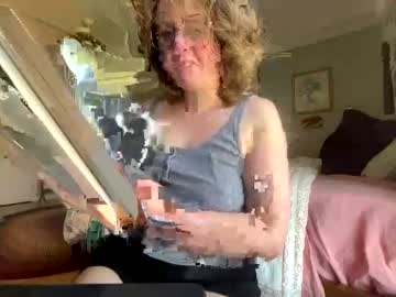 girl Live Porn On Cam with miss_daphne333