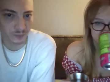 couple Live Porn On Cam with sexxyasscouple2000
