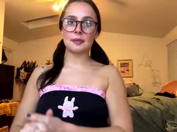 girl Live Porn On Cam with phe_sloan