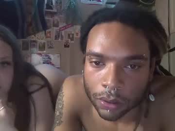 couple Live Porn On Cam with sexyy0ungcouple