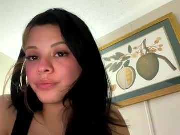 girl Live Porn On Cam with sirenwhispers