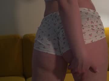 girl Live Porn On Cam with ellabreeze