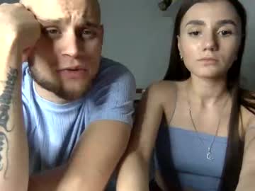 couple Live Porn On Cam with angelina_sunshine