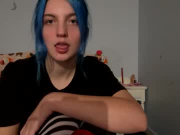 girl Live Porn On Cam with kitten4sale666