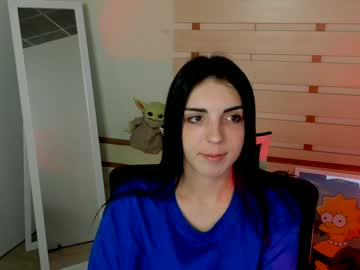 girl Live Porn On Cam with emilie_shy