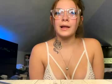 girl Live Porn On Cam with pr3ttyr0se