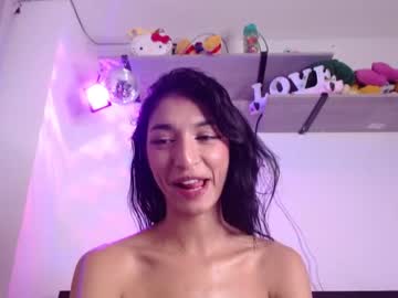 girl Live Porn On Cam with lucy_fernandez