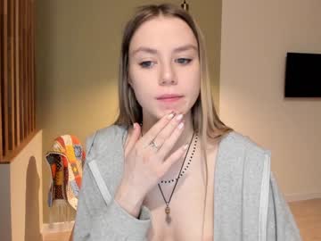girl Live Porn On Cam with 1i1ypa1mer