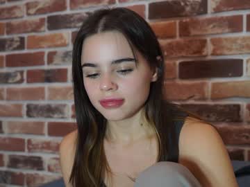 girl Live Porn On Cam with lindaclars