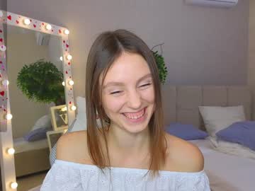 girl Live Porn On Cam with jule_mills